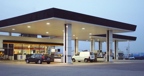estaciones-de-servicio.jpg