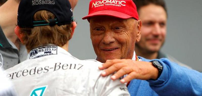 Lauda felicita a Rosberg
