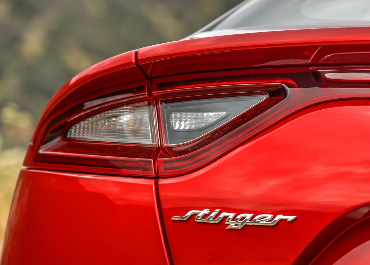 Detalles exteriores KIA Stinger