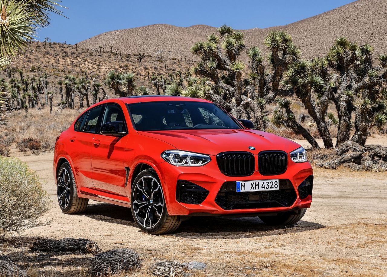 El motor más potente gasolina de seis cilindros en línea nunca visto en un coche BMW M aporta el músculo necesario para conseguir unas impresionantes prestaciones. La unidad, de nuevo desarrollo y elevado régimen de giro, dispone de tecnología M TwinPower Turbo. Con su cilindrada de 3 litros, genera una potencia máxima de 353 kW/480 CV y un par máximo de 600 Nm.