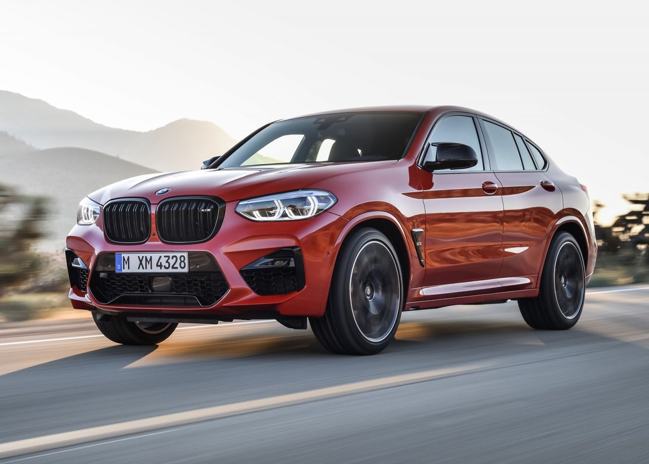 El motor más potente gasolina de seis cilindros en línea nunca visto en un coche BMW M aporta el músculo necesario para conseguir unas impresionantes prestaciones. La unidad, de nuevo desarrollo y elevado régimen de giro, dispone de tecnología M TwinPower Turbo. Con su cilindrada de 3 litros, genera una potencia máxima de 353 kW/480 CV y un par máximo de 600 Nm.