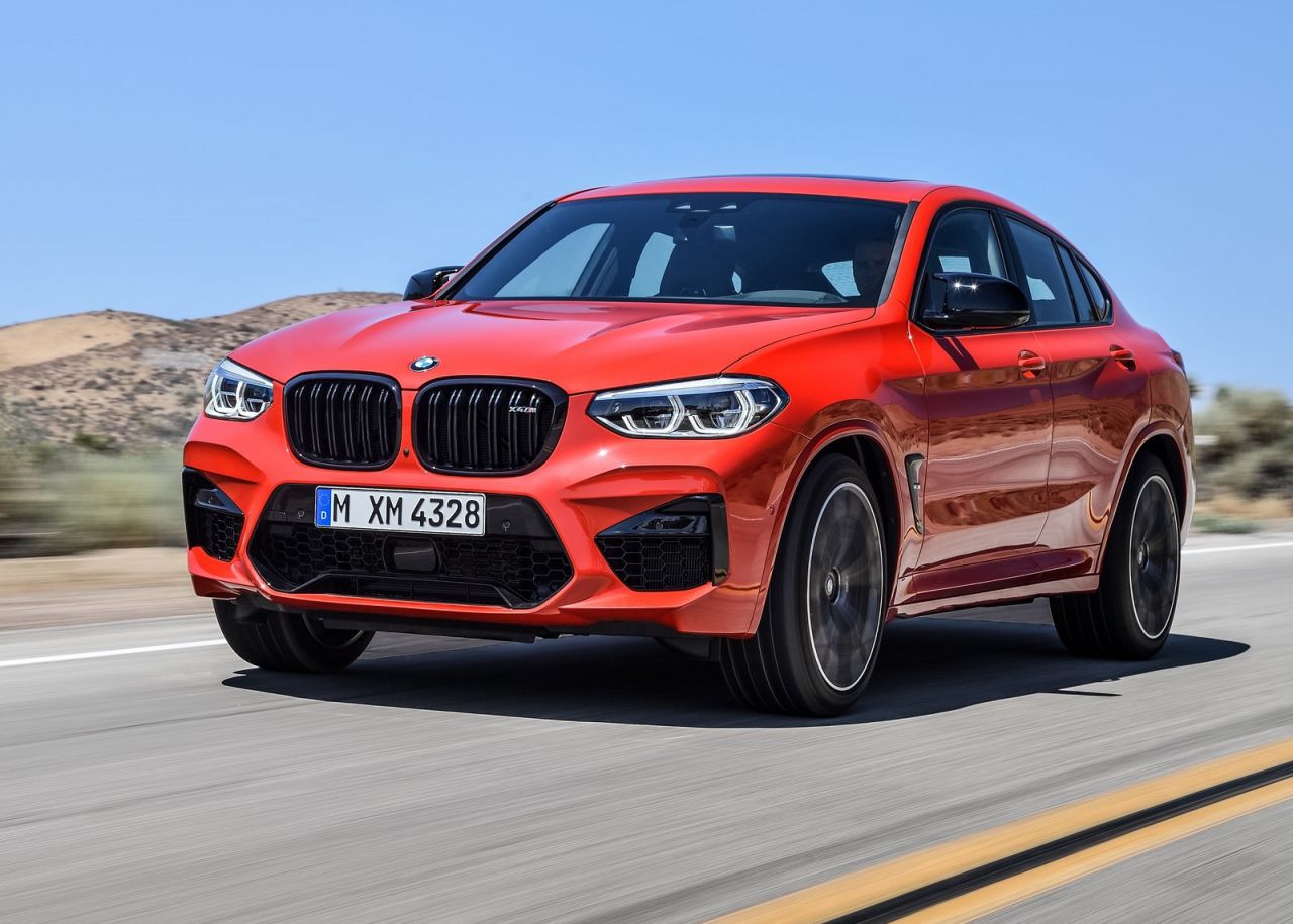 El motor más potente gasolina de seis cilindros en línea nunca visto en un coche BMW M aporta el músculo necesario para conseguir unas impresionantes prestaciones. La unidad, de nuevo desarrollo y elevado régimen de giro, dispone de tecnología M TwinPower Turbo. Con su cilindrada de 3 litros, genera una potencia máxima de 353 kW/480 CV y un par máximo de 600 Nm.