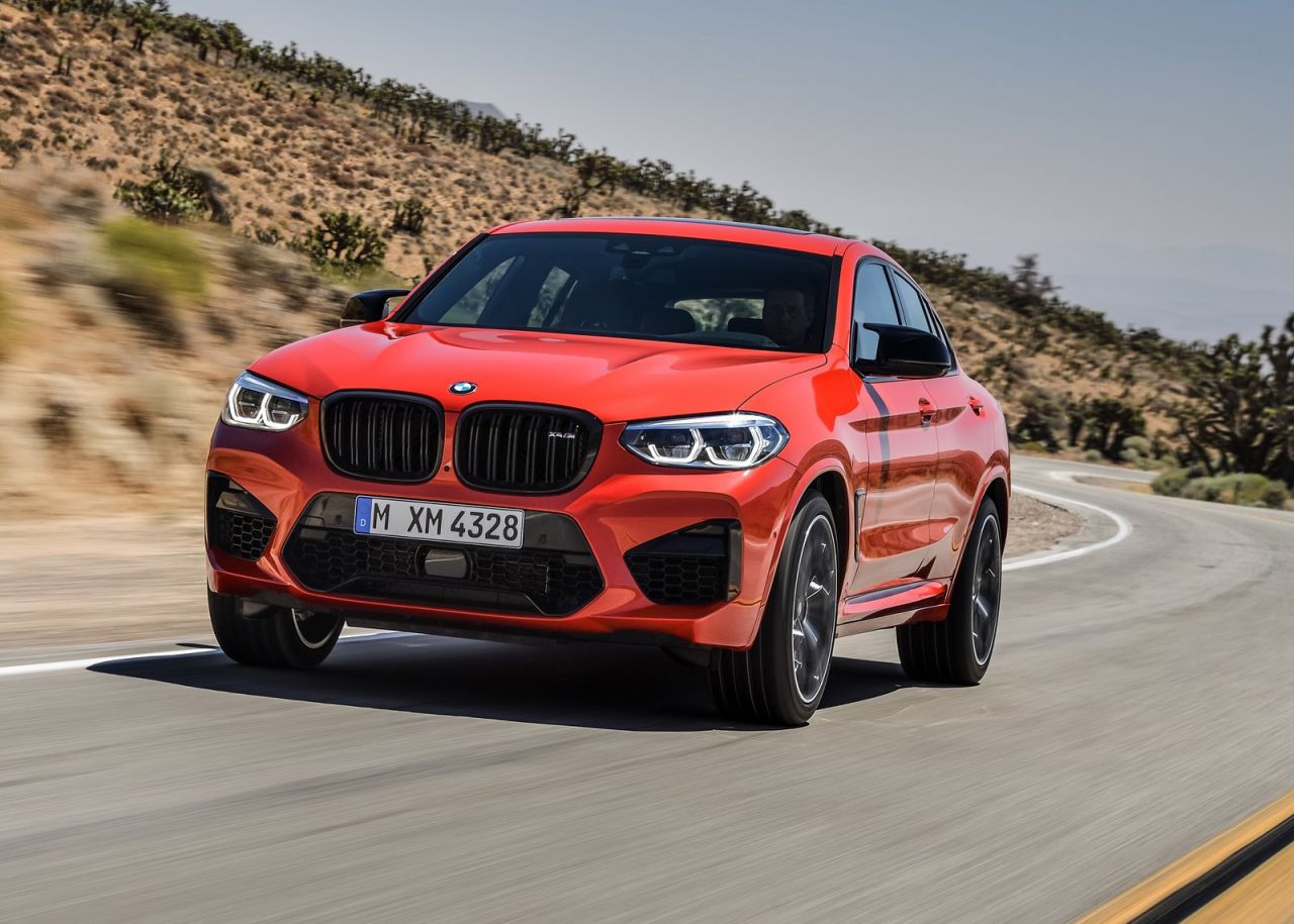 El motor más potente gasolina de seis cilindros en línea nunca visto en un coche BMW M aporta el músculo necesario para conseguir unas impresionantes prestaciones. La unidad, de nuevo desarrollo y elevado régimen de giro, dispone de tecnología M TwinPower Turbo. Con su cilindrada de 3 litros, genera una potencia máxima de 353 kW/480 CV y un par máximo de 600 Nm.