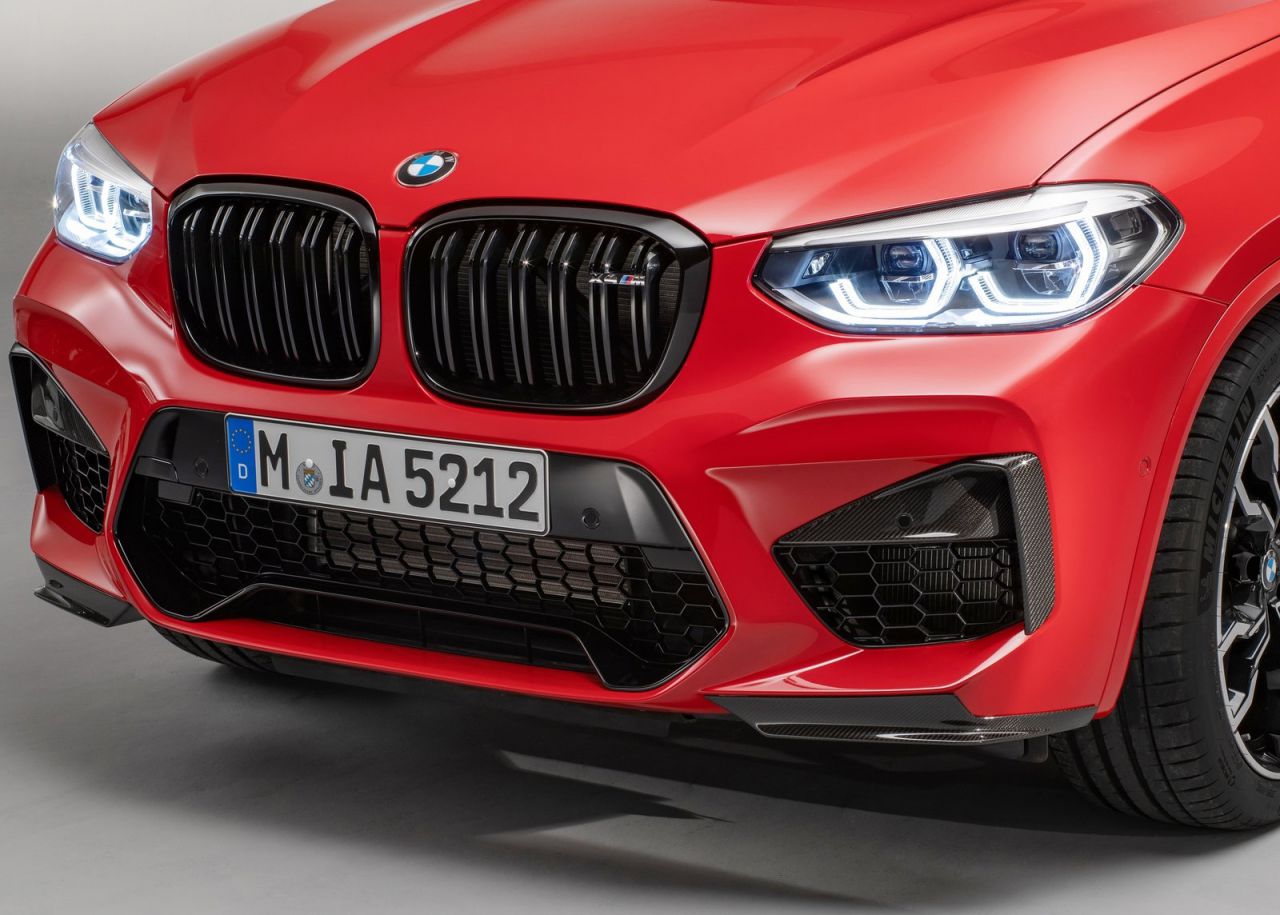 El motor más potente gasolina de seis cilindros en línea nunca visto en un coche BMW M aporta el músculo necesario para conseguir unas impresionantes prestaciones. La unidad, de nuevo desarrollo y elevado régimen de giro, dispone de tecnología M TwinPower Turbo. Con su cilindrada de 3 litros, genera una potencia máxima de 353 kW/480 CV y un par máximo de 600 Nm.