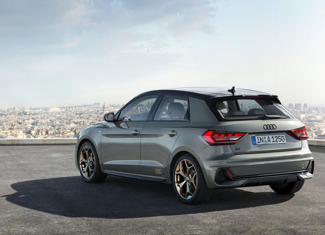 Audi-A1-Sportback-2019-motorpoint12.jpg