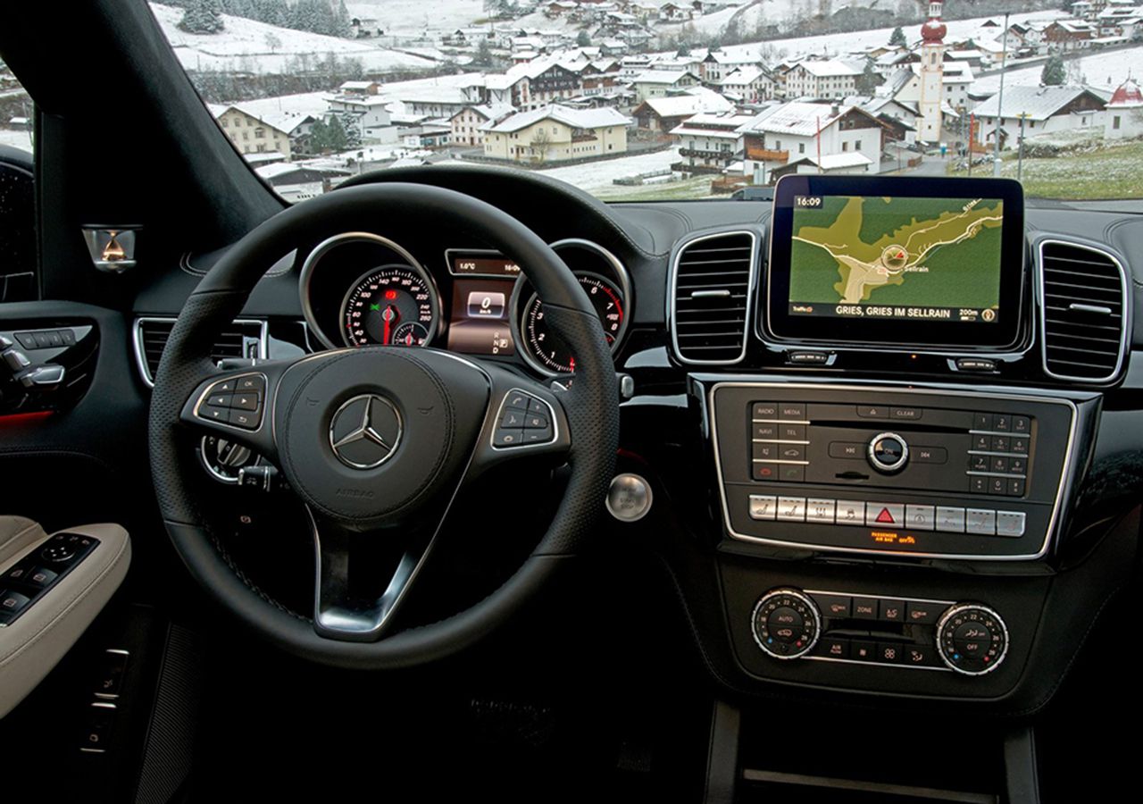 GLS Interior