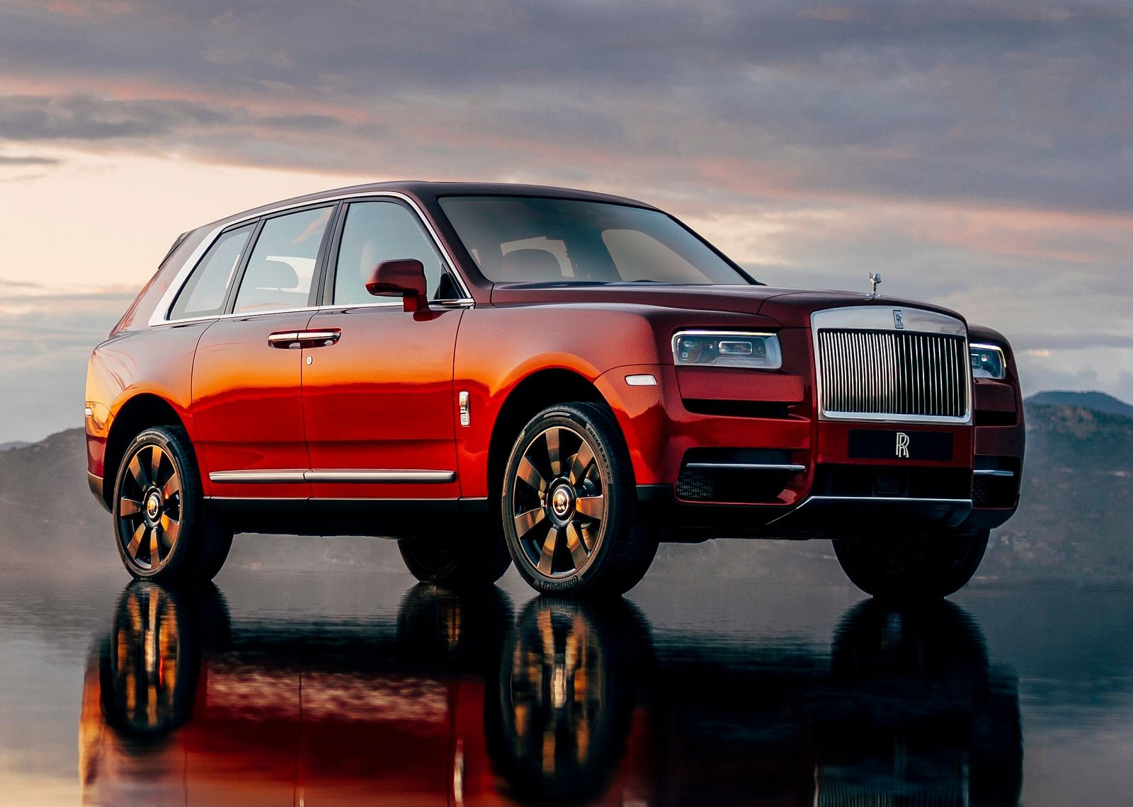 Galería Revista de coches, RollsRoyce Cullinan 2019 RollsRoyce