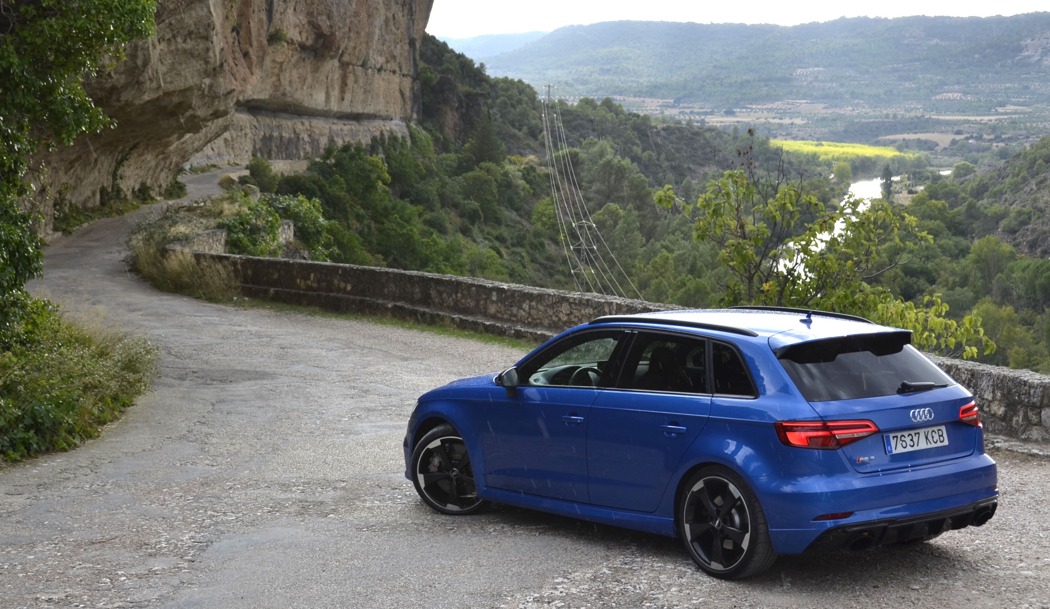 Audi-RS3-Sportback-2018-motorpoint26.JPG