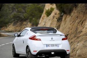 Renault wind: contacto con el cielo