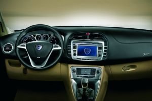 Nuevo Alfa Romeo Giullietta: refinamiento deportivo