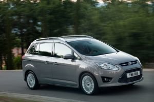 Nuevo Ford Grand C-Max, todavía más familiar