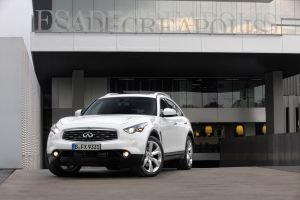 Infiniti FX30d: lo mejor que se le puede ofrecer para Europa