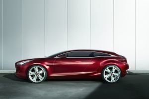 GQbyCITROËN – Diseñado por Citroën, vestido en Savile Row, fabricado con GQ
