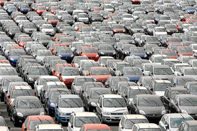 Las matriculaciones de turismos vuelven a caer