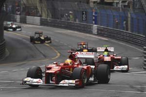 Victoria de Webber y liderazgo y tercer puesto para  Fernando Alonso