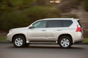 Toyota suspende la venta del Lexus GX 460