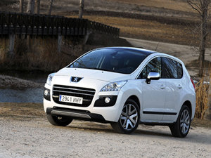 Probamos el nuevo Peugeot 3008 Hybrid4: La revolución en el mundo de los híbridos 