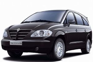 SsangYong: mejor equipamiento para el Rodius