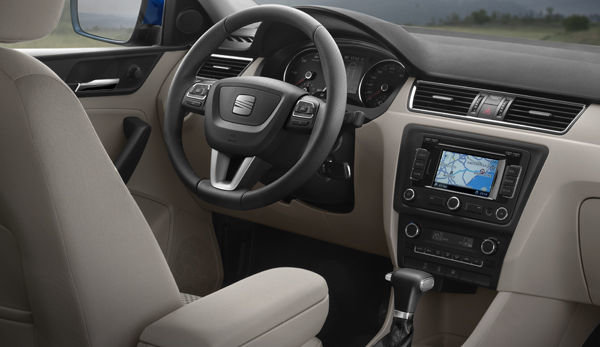 Seat, baja el precio del 'Toledo'