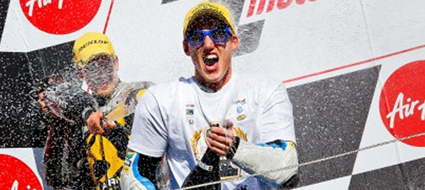 ESPARAGARÓ, CAMPEON DEL MUNDO DE MOTO2