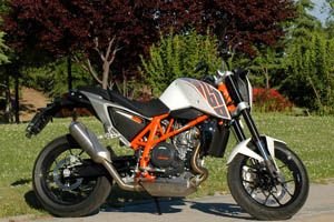 KTM 690 Duke