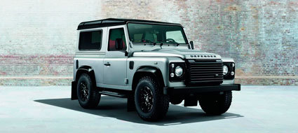 Land Rover lanza las ediciones Black y Silver para el Defender