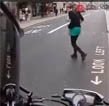 Los peatones y las motocicletas difícil relación