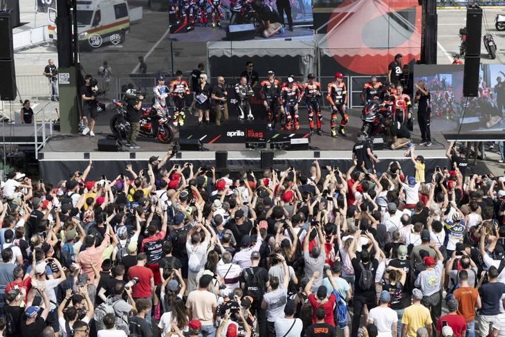 Vuelve la Aprilia All Stars: Actividades, Pruebas de Motos y Música en Vivo para Todos los Aficionados