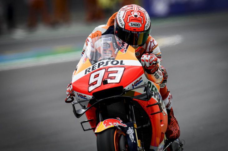 Marquez consigue la pole en Francia