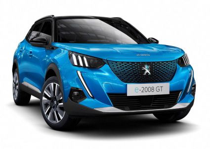 Comparativa Peugeot 2008 eléctrico frente a sus rivales