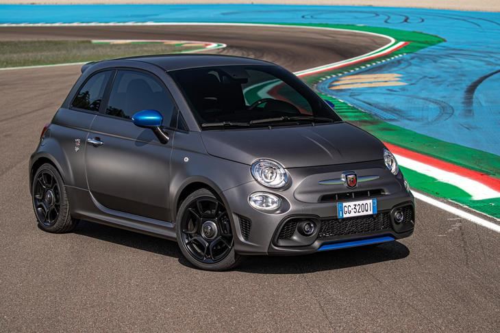 Abarth F595, un homenaje al mundo de la competición