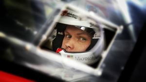 Ott Tanak gana desde el primer tramo