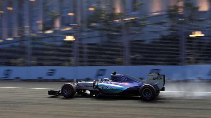 Doble de Mercedes con victoria de Rosberg