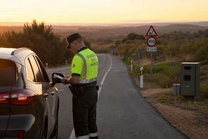 La DGT avisa a los conductores: estas son las 8 cosas que más va a vigilar este fin de semana