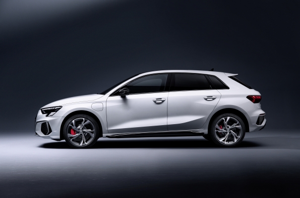 Audi A3 Sportback 45 TFSIe la versión enchufable más potente desde 43.019 €