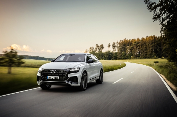 Los nuevos Audi SQ7 y Audi SQ8 con motores V8 TFSI desde 115.160 € y 122.930 euros