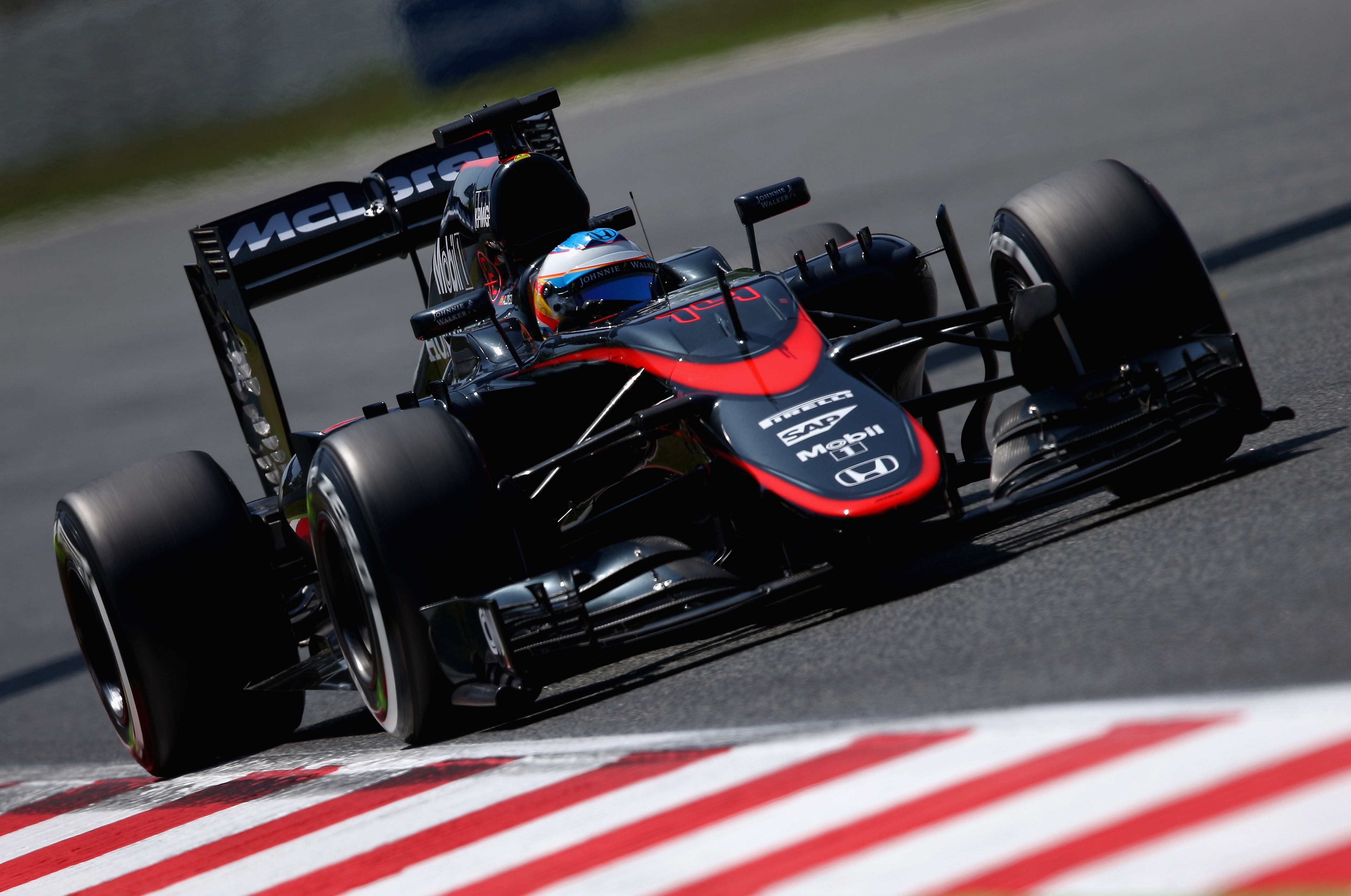 Alonso nos presenta su nuevo McLaren