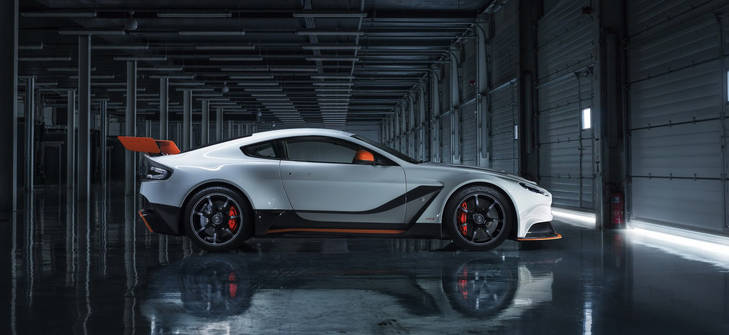 Aston Martin Vantage GT3, sólo 100 unidades.