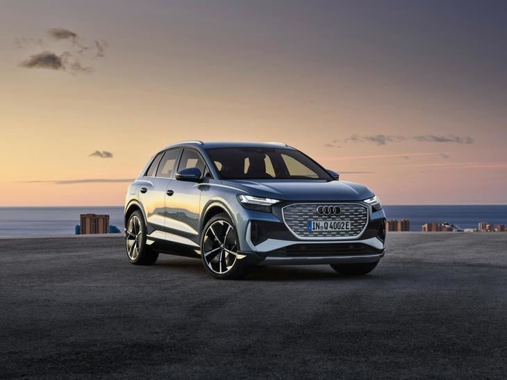 Actualización inalámbrica. Descubre las nuevas funciones del Audi Q4 e-tron