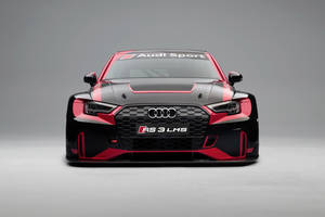 Nueva versión de competición del Audi RS3 LMS