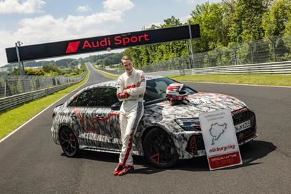 El nuevo Audi RS3 Sedán supera el récord marcado por el BMW M2 Coupé en Nürburgring