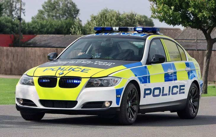 La policía británica abandona los modelos BMW diésel por problemas de incendio