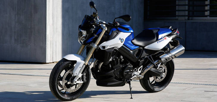 La polivalente BMW F 800 R se renueva