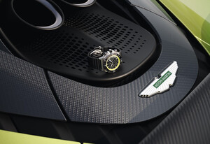 Breitling crea dos relojes exclusivos para los propietarios del Aston Martin Valhalla de 1.079 CV