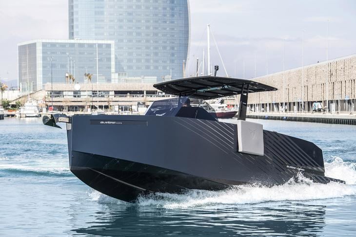 El De Antonio Yachts D28 Formentor con el ADN del CUPRA