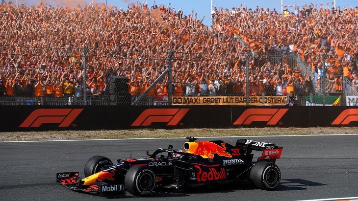 Verstappen gana en casa y hace enloquecer a su hinchada