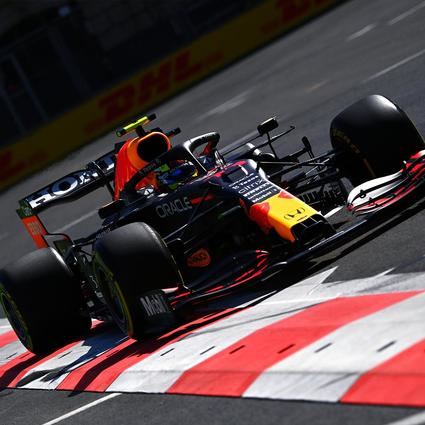 Pérez encabeza el primer día en el Gran Premio de Azerbaiyán