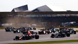 Verstappen gana la carrera Sprint en Silverstone y partirá desde la "pole".