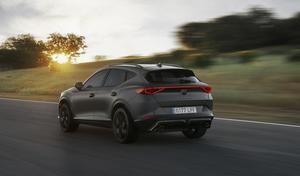 El nuevo CUPRA Formentor VZ5 ya está disponible por 62.840 euros.