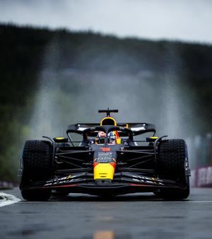 Verstappen logra la pole del GP de Bélgica pero saldrá sexto por una sanción